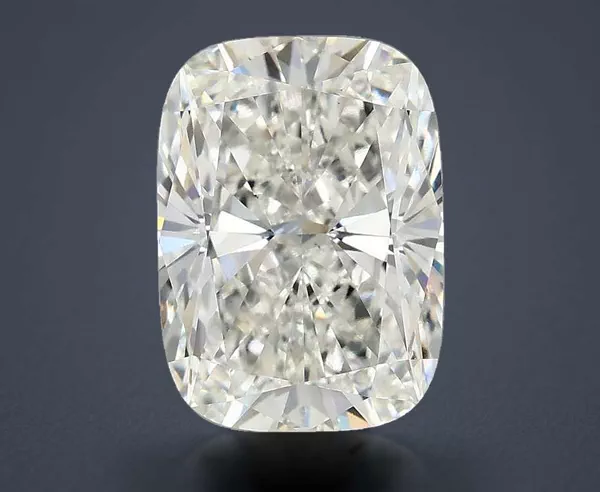 4.04 Carat · G · VS2 Rare Carat Ideal Cut