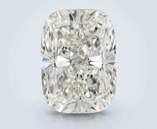 4.04 Carat · G · VS2 Rare Carat Ideal Cut