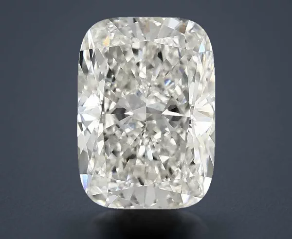 3 Carat · F · VVS2 Rare Carat Ideal Cut