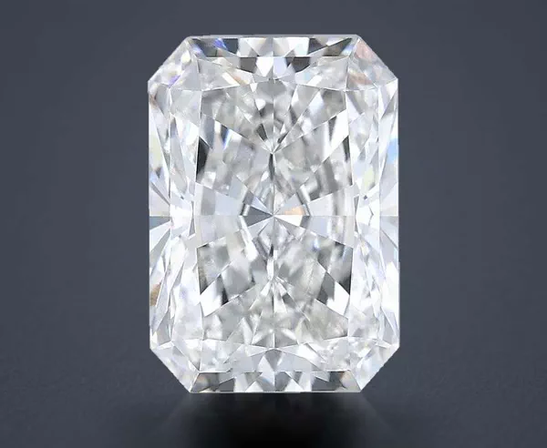 3.59 Carat · G · VVS2 Rare Carat Ideal Cut
