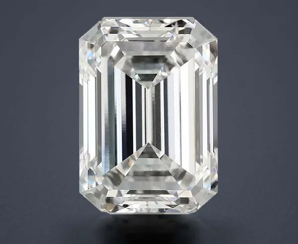 4.64 Carat · F · VS1 Rare Carat Ideal Cut