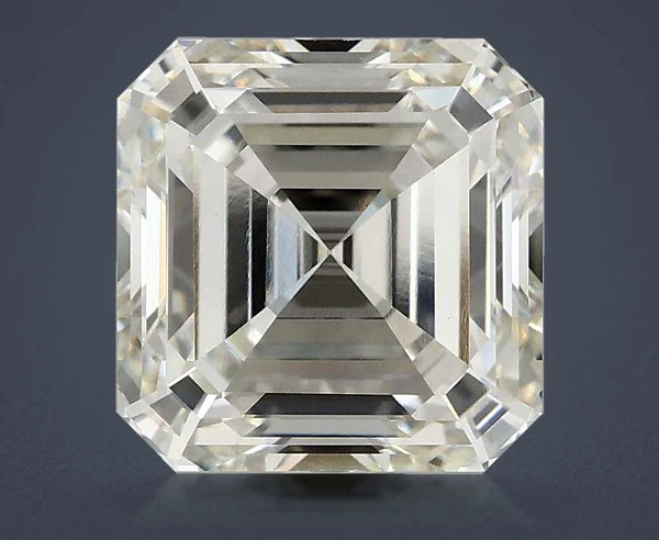4.03 Carat · G · VS1 Rare Carat Ideal Cut