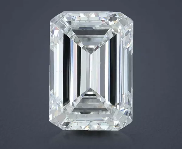 4.87 Carat · F · VS1 Rare Carat Ideal Cut