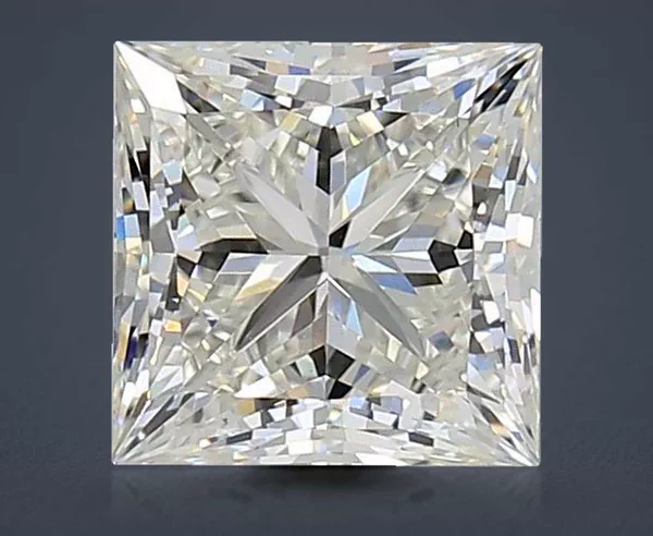 2.28 Carat · G · VS1 Rare Carat Ideal Cut