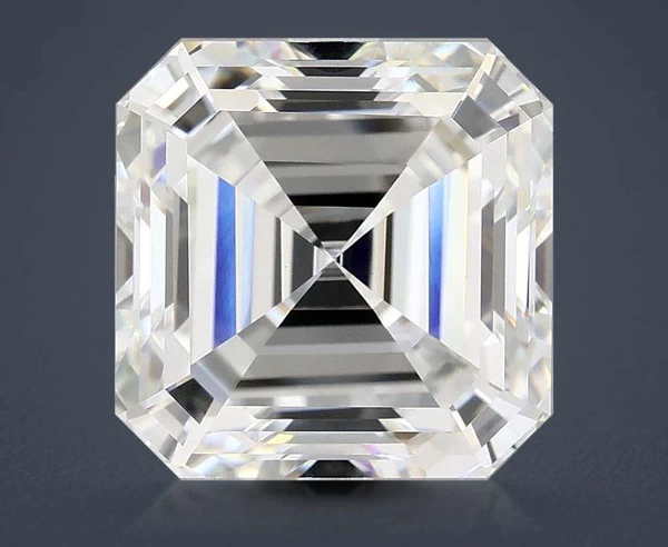 5.09 Carat · E · VVS2 excellent Cut
