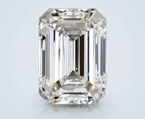 4.91 Carat · G · VS1 Rare Carat Ideal Cut