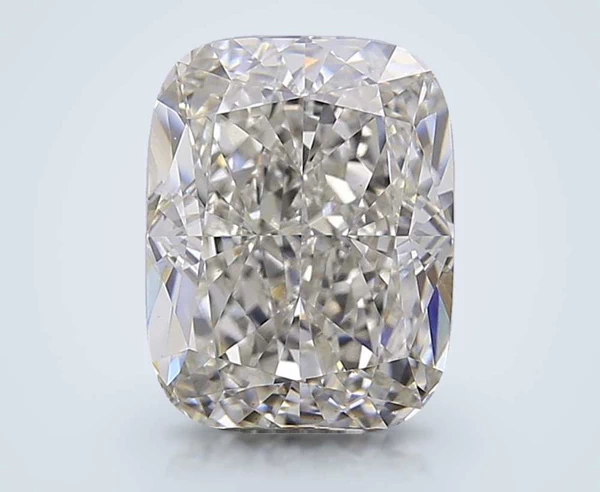 2.67 Carat · G · VS1 Rare Carat Ideal Cut
