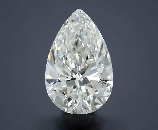 0.7 Carat · E · VVS1 Rare Carat Ideal Cut