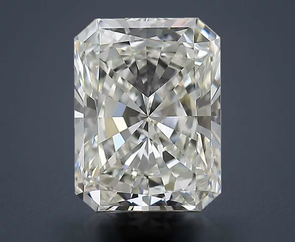 3.52 Carat · I · VVS1 Rare Carat Ideal Cut