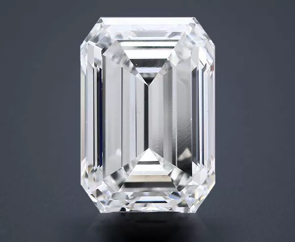 5.77 Carat · G · VS1 Rare Carat Ideal Cut