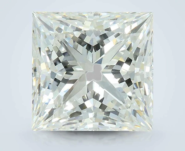 4.37 Carat · H · VS1 Rare Carat Ideal Cut