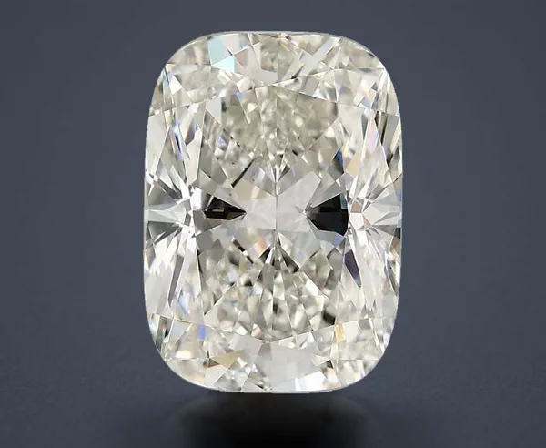 4.02 Carat · H · VS1 Rare Carat Ideal Cut