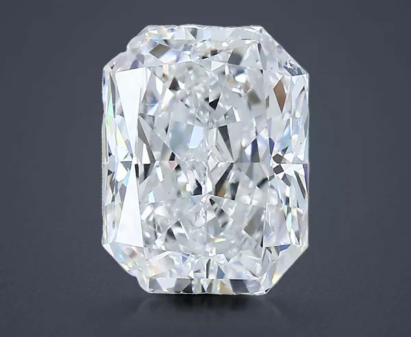 3.97 Carat · E · SI1 excellent Cut