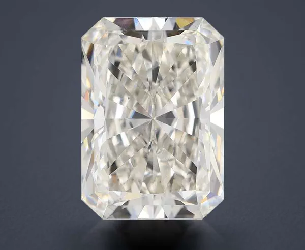 7.05 Carat · H · VS2 Rare Carat Ideal Cut