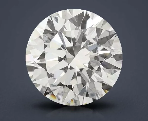 2.35 Carat · G · VS1 Rare Carat Ideal Cut