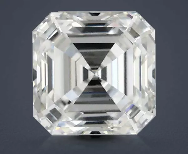 2.06 Carat · E · VS2 Rare Carat Ideal Cut