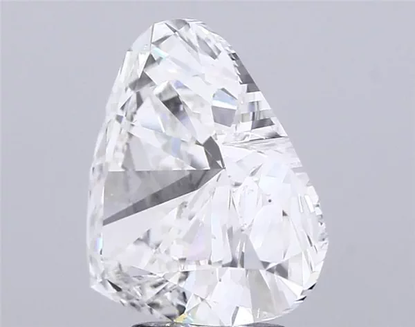 4.52 Carat · F · VS1 excellent Cut