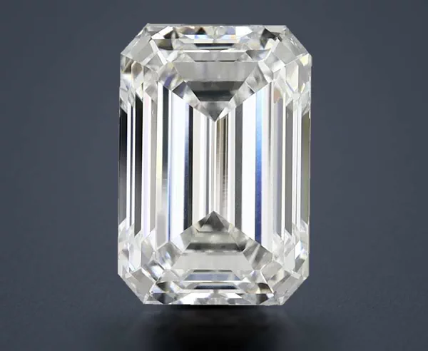 2.97 Carat · E · VS1 Rare Carat Ideal Cut