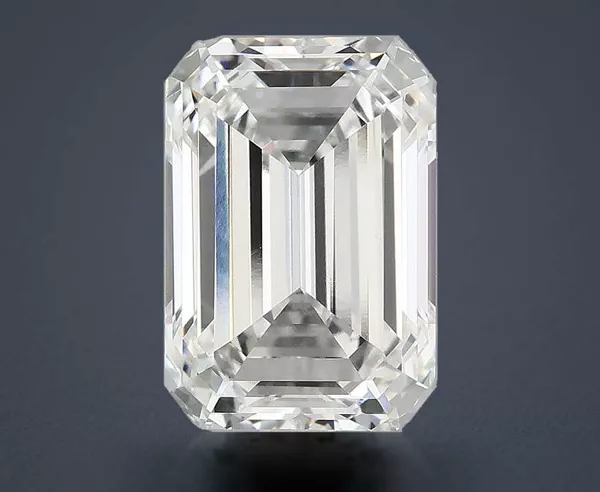 5 Carat · E · VS2 Rare Carat Ideal Cut