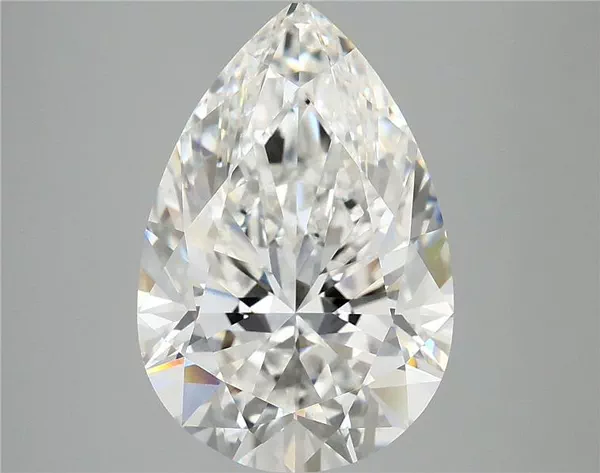 5 Carat · F · VVS2 Rare Carat Ideal Cut
