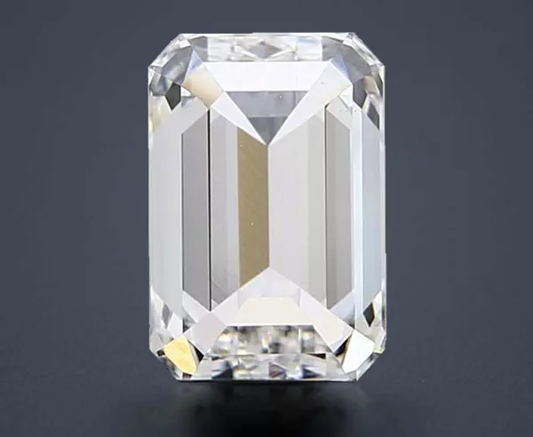 1.52 Carat · G · VS1 Rare Carat Ideal Cut