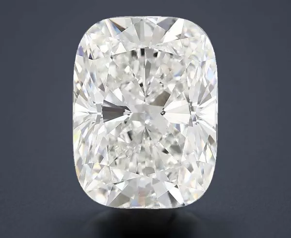 5.19 Carat · F · VVS2 Rare Carat Ideal Cut