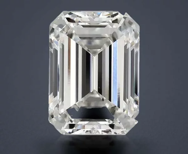 5.7 Carat · F · VS1 Rare Carat Ideal Cut