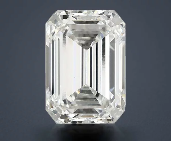 3.47 Carat · F · VS1 Rare Carat Ideal Cut