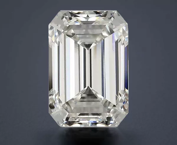 3.01 Carat · G · VVS2 Rare Carat Ideal Cut