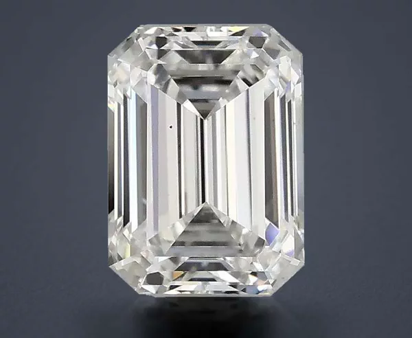 2.01 Carat · D · VS2 Rare Carat Ideal Cut