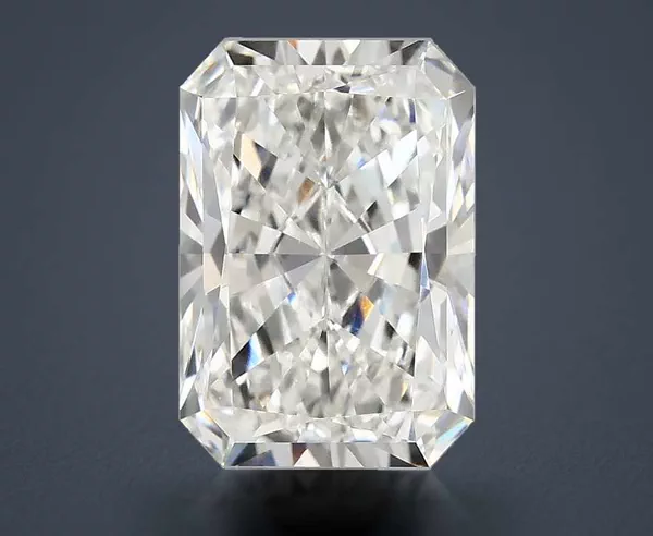 4.22 Carat · E · VVS2 Rare Carat Ideal Cut