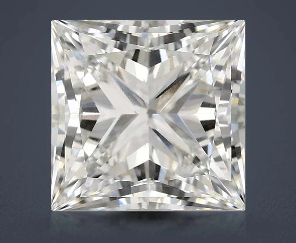 2.99 Carat · F · VS1 Rare Carat Ideal Cut
