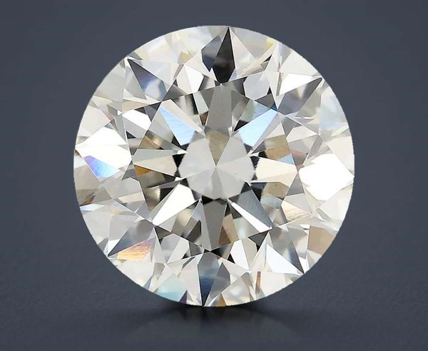 4.81 Carat · G · VS1 Rare Carat Ideal Cut