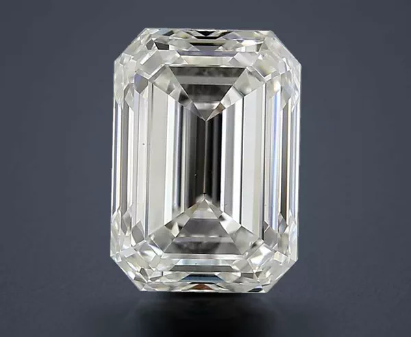 2.01 Carat · H · VS2 Rare Carat Ideal Cut