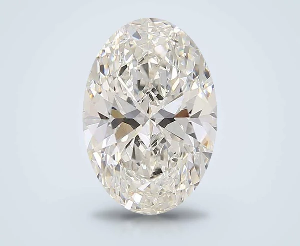 4.27 Carat · G · VS1 Rare Carat Ideal Cut
