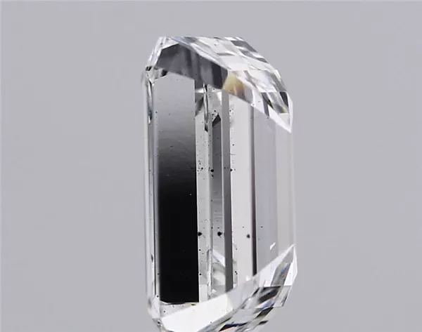 3.44 Carat · G · VS2 Rare Carat Ideal Cut