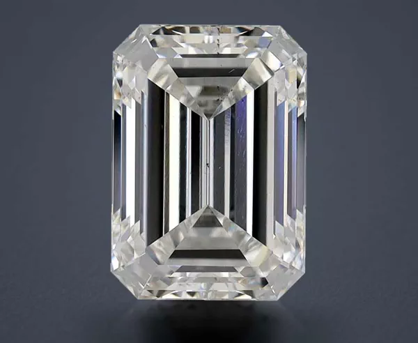 3.21 Carat · F · VS2 Rare Carat Ideal Cut