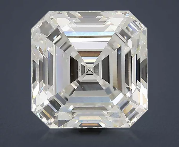 7.09 Carat · F · VS1 Rare Carat Ideal Cut