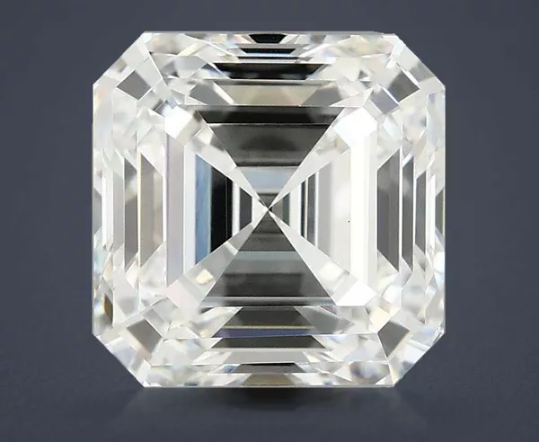 3 Carat · E · VVS2 Rare Carat Ideal Cut
