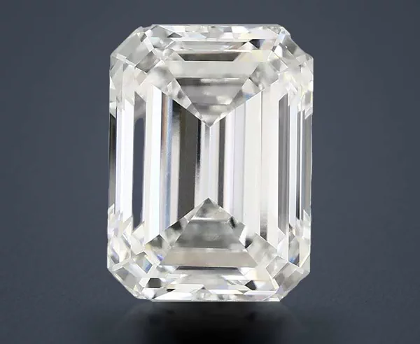4.84 Carat · F · VS1 Rare Carat Ideal Cut