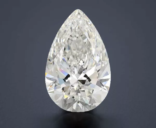 5.01 Carat · F · VVS2 Rare Carat Ideal Cut