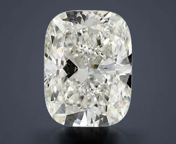 2.52 Carat · G · VS1 Rare Carat Ideal Cut