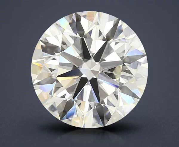 5.5 Carat · I · VS1 Rare Carat Ideal Cut