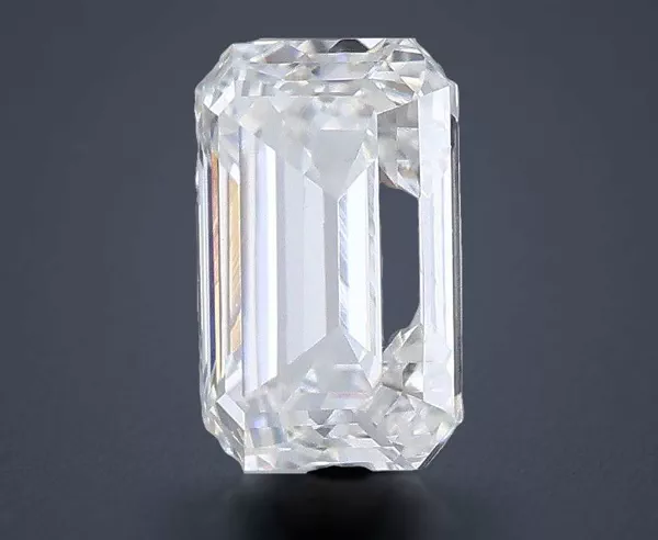0.92 Carat · F · VVS2 Rare Carat Ideal Cut