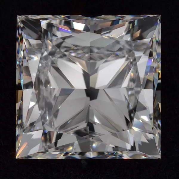 4 Carat · E · SI1 Rare Carat Ideal Cut