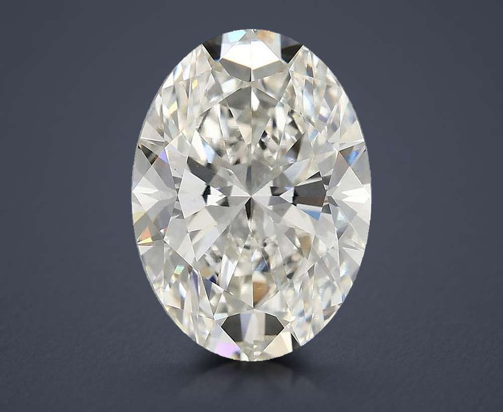 4.54 Carat · G · VS2 Rare Carat Ideal Cut