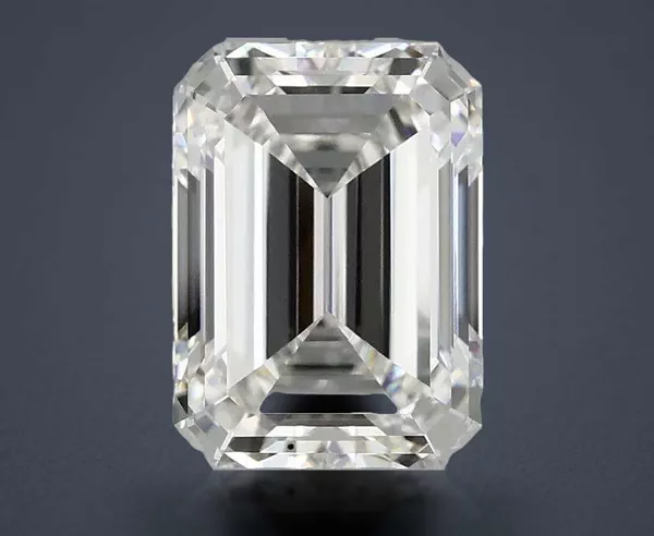 4.23 Carat · E · VVS2 Rare Carat Ideal Cut