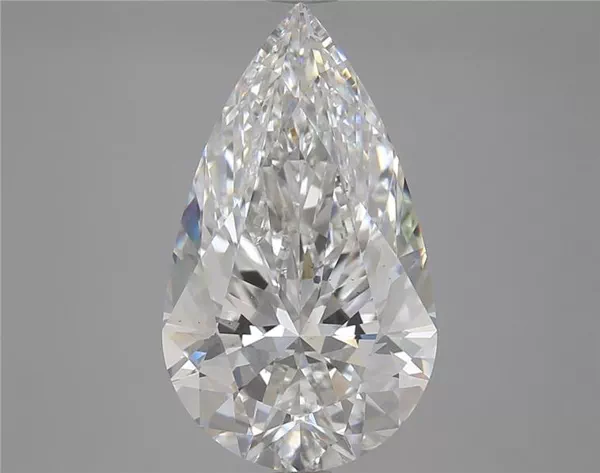 4.39 Carat · F · VS1 Rare Carat Ideal Cut