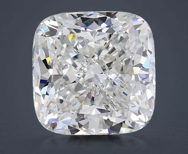 5.32 Carat · F · VVS2 Rare Carat Ideal Cut
