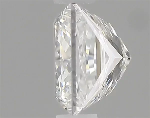 0.9 Carat · F · VS1 Rare Carat Ideal Cut